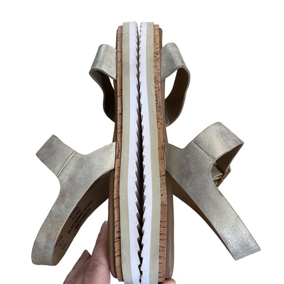 B-52 by Bullboxer Sandals Size 11 - Picture 6 of 8